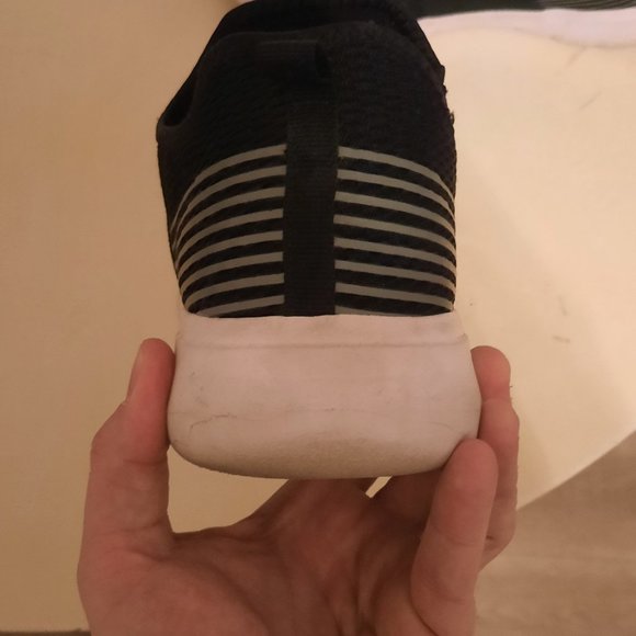 Memory foam slip on shoes - Picture 3 of 3